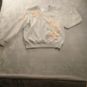 Alfred Dunner Sweater Womens Petites Medium Gray Floral Embroidered Pullover